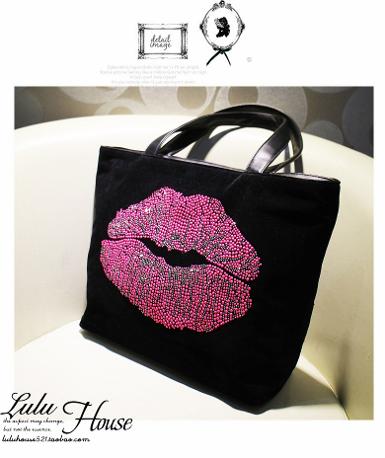 หมดค่ะ กระเป๋าLuluhouse รุ่น L85-01lip กระเป๋าสไตล์เกาหลี นำเข้าของแท้ 100% ค่ะ
